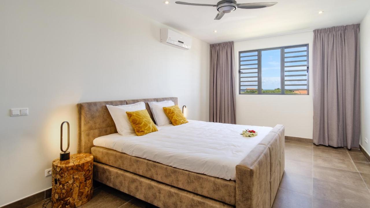 Coral Estate Ocean View Apartments วิลเลมสตัด ภายนอก รูปภาพ