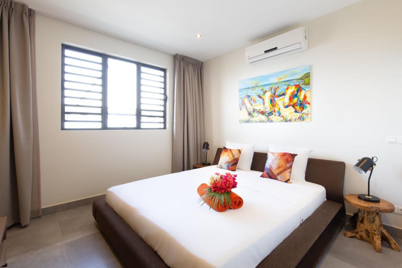 Coral Estate Ocean View Apartments วิลเลมสตัด ภายนอก รูปภาพ