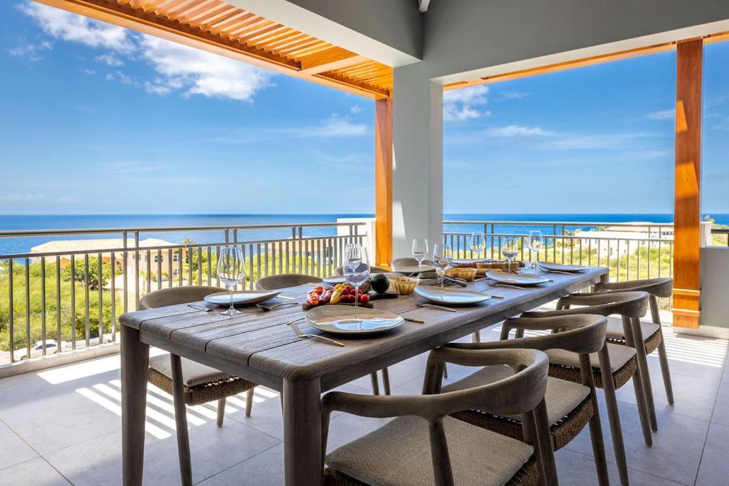 Coral Estate Ocean View Apartments วิลเลมสตัด ภายนอก รูปภาพ