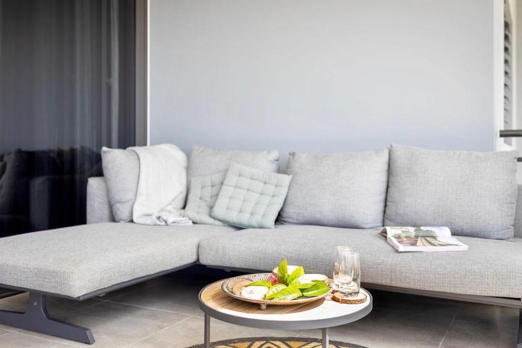 Coral Estate Ocean View Apartments วิลเลมสตัด ภายนอก รูปภาพ