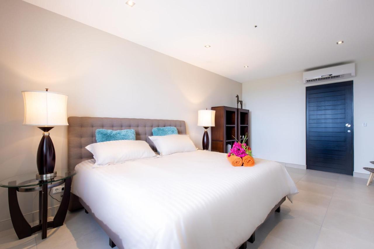 Coral Estate Ocean View Apartments วิลเลมสตัด ภายนอก รูปภาพ