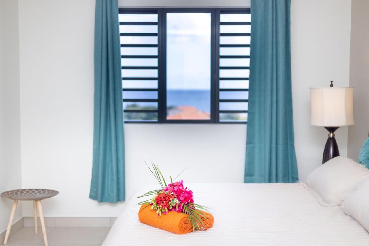 Coral Estate Ocean View Apartments วิลเลมสตัด ภายนอก รูปภาพ