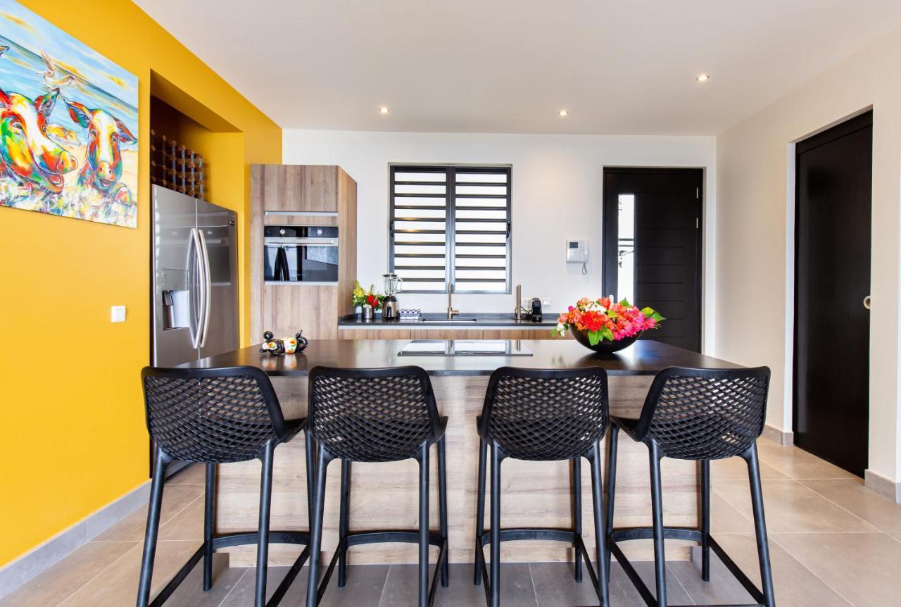 Coral Estate Ocean View Apartments วิลเลมสตัด ภายนอก รูปภาพ